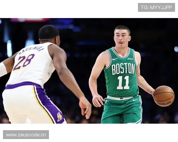 佩顿·普里查德突破命中率提升助开拓者关键时刻拉开比分